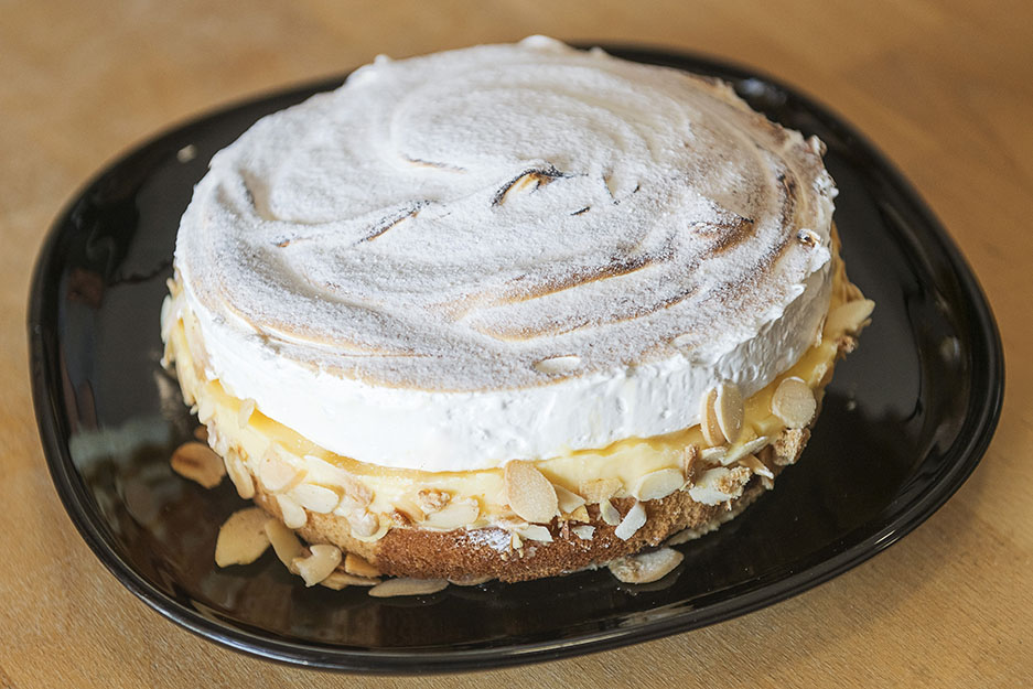 tarta-de-limon-con-merengue